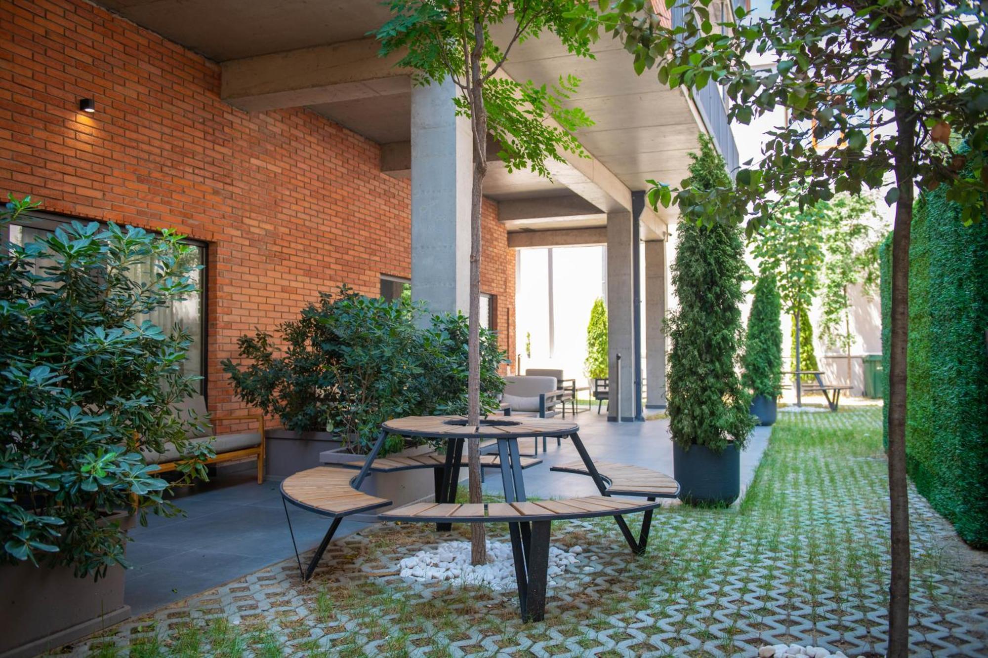 Qstay Gratus Tiflis Exterior foto