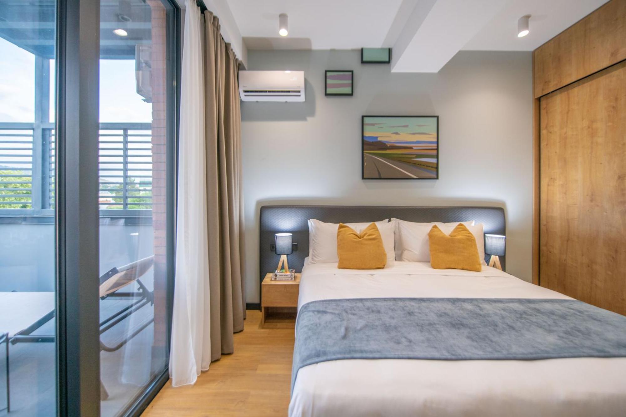 Qstay Gratus Tiflis Exterior foto